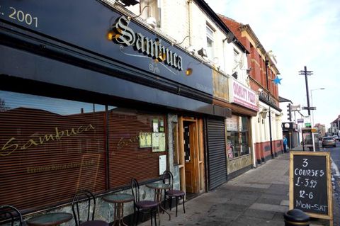 Sambuca Blyth exterior